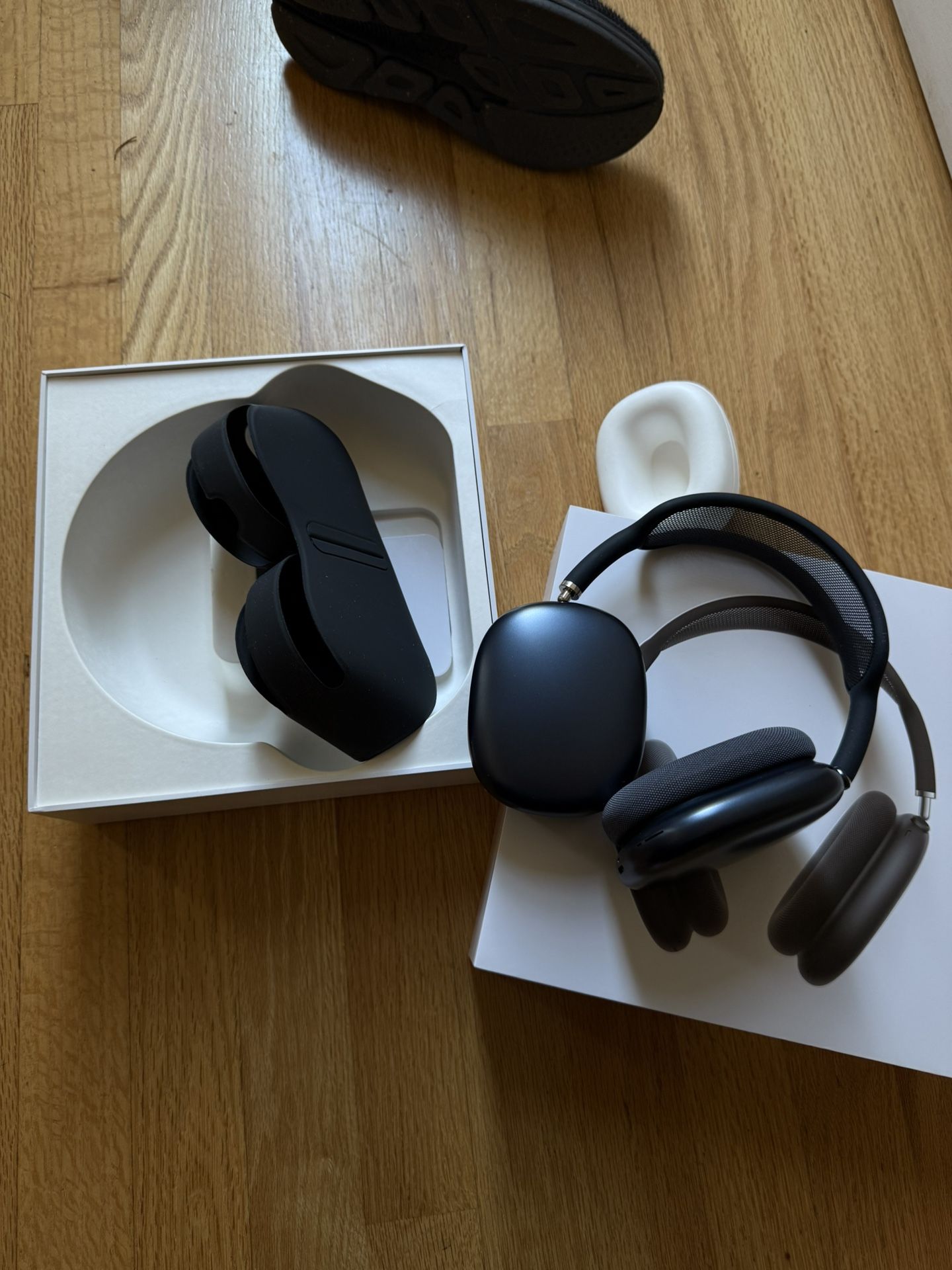 Airpod Max Headphones