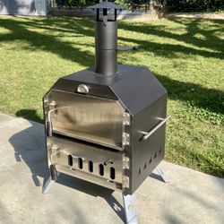 Outdoor Wood Fired Pizza Oven!