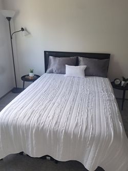 Full bed with headboard