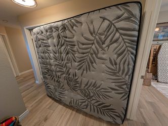 Mattress, beautiful condition