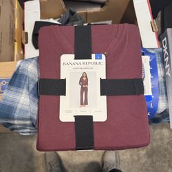 BANANA REPUBLIC 2-PIECE RIB LOUNGE SET