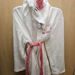 Hello Kitty New Bath/Sleep Robes ❤️ Size Small/Medium
