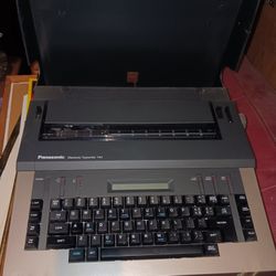 Panasonic RK T40 Electric Typewriter 