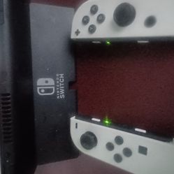 Nintendo Switch White And Black