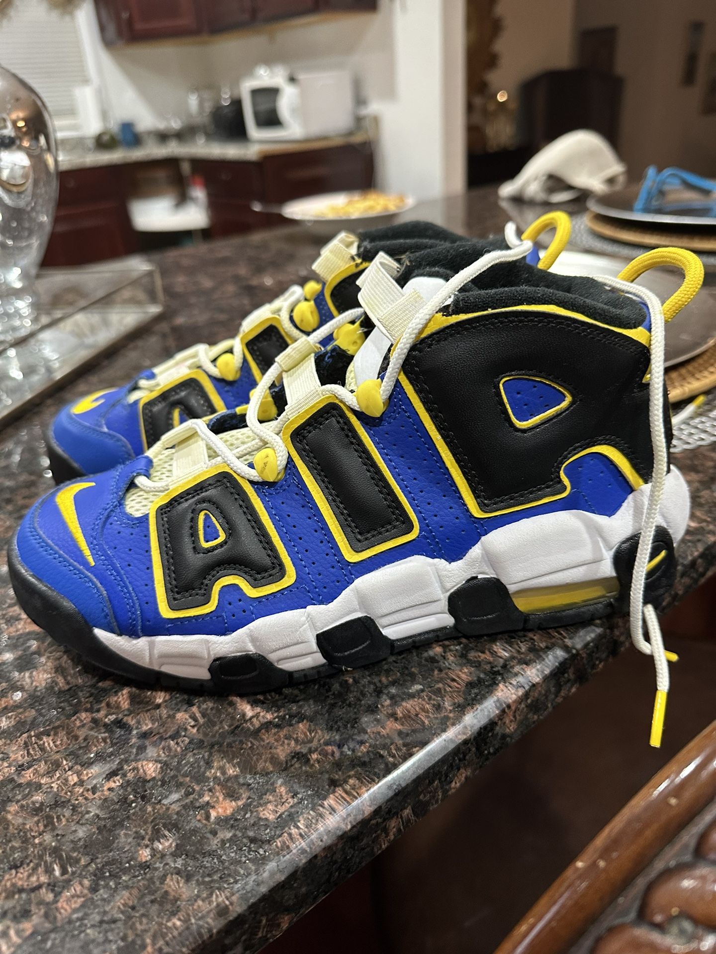 Nike Air More Uptempo 