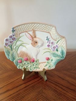 "FITZ& FLOYD"Ceramic Bunny Decorative Plate