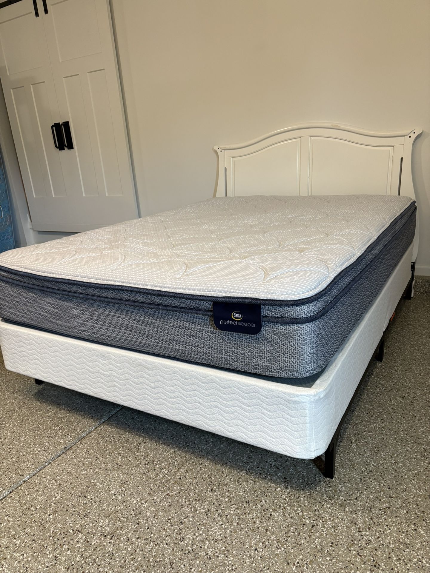 Queen Mattress And Box Spring