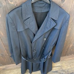 VINTAGE TRENCH OVERCOAT - Very Cool!