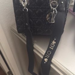 Dior purse