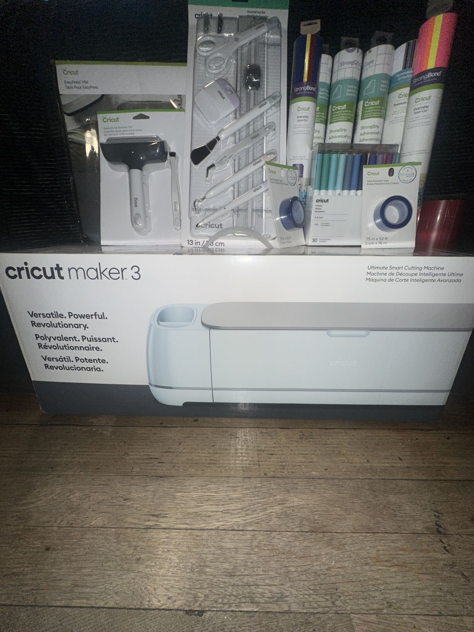 Cricut maker 3 Bundle deal