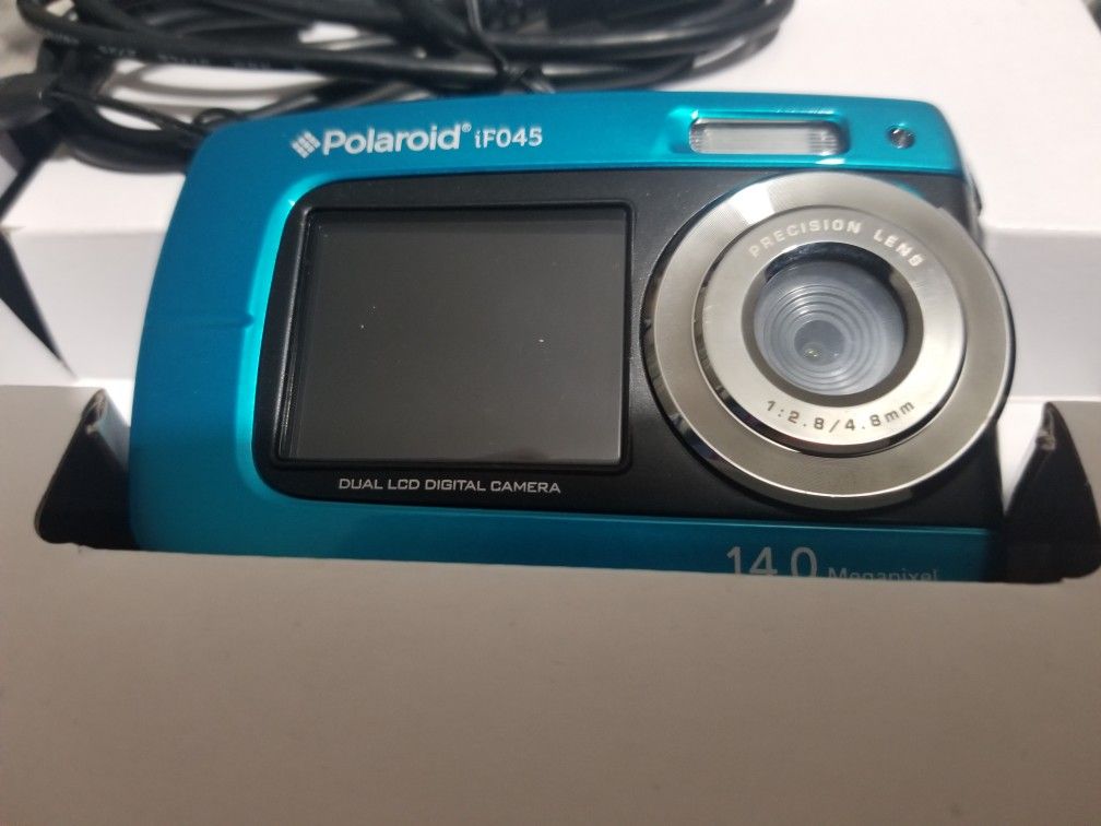 Poloroid if045 waterproof camera