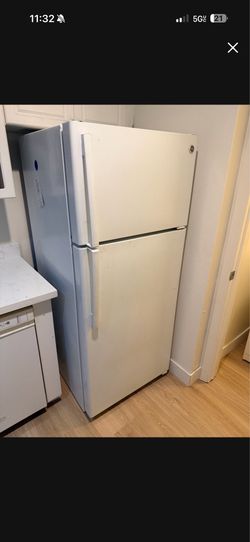 He fridge works great