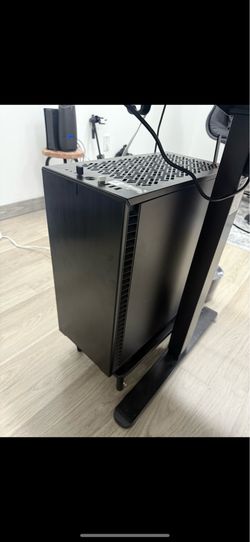 Custom Gaming PC - RTX 4070 Super / i7-14700F / 32GB DDR5