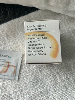 Facial make up remover/face  pads  NEW