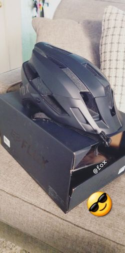 Fox flux helmet