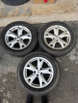 3 spare rims 17 Nissan 5 lugs 114.3 mm