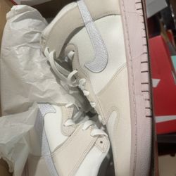 Nike Dunks