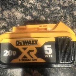 DEWALT Battery 20V XR lithium Ion 5AH