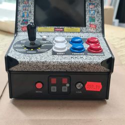 My Arcade Street Fighter II Champion Edition Micro Player Retro Mini Arcade Machine