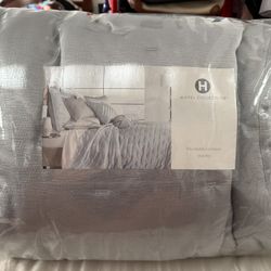 Full/Queen Coverlet Quilted Sheets
