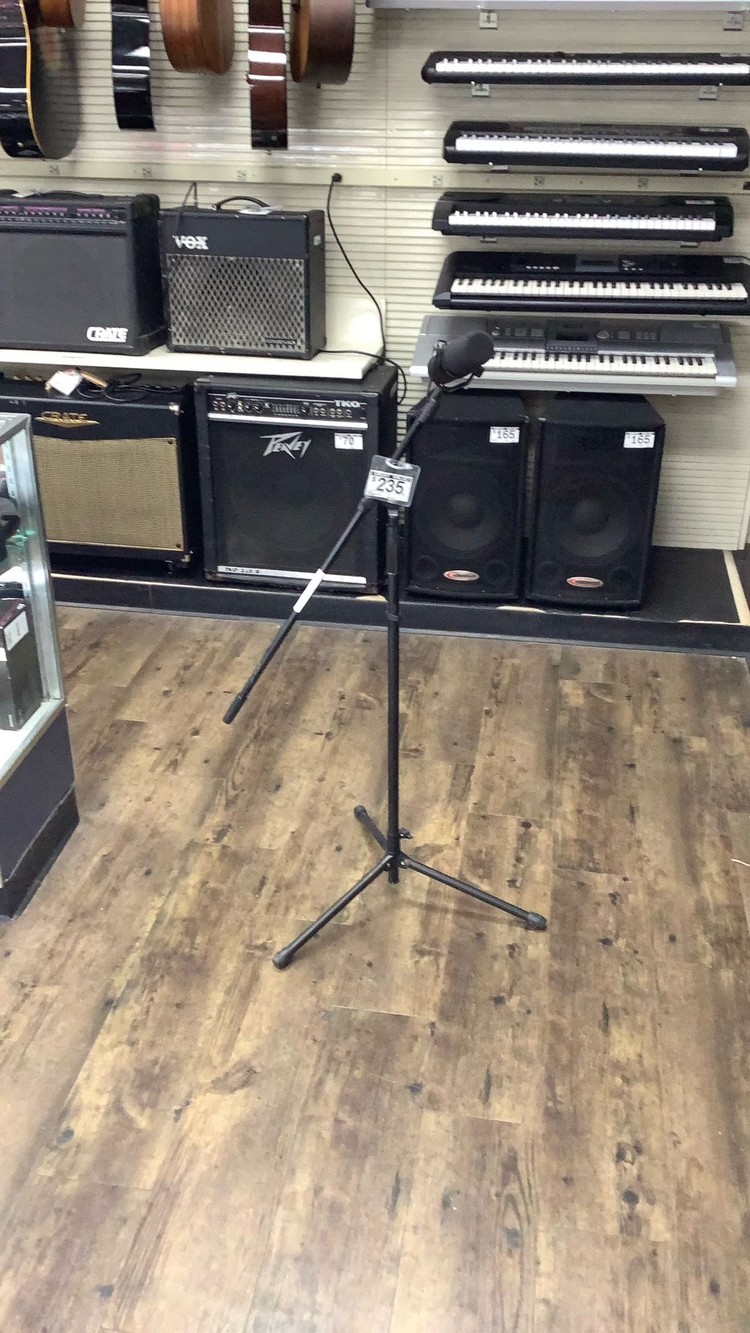 Sure SM7B Microphone And Stand