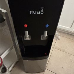 Water Dispenser 