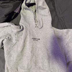 Nike Sweater Large 