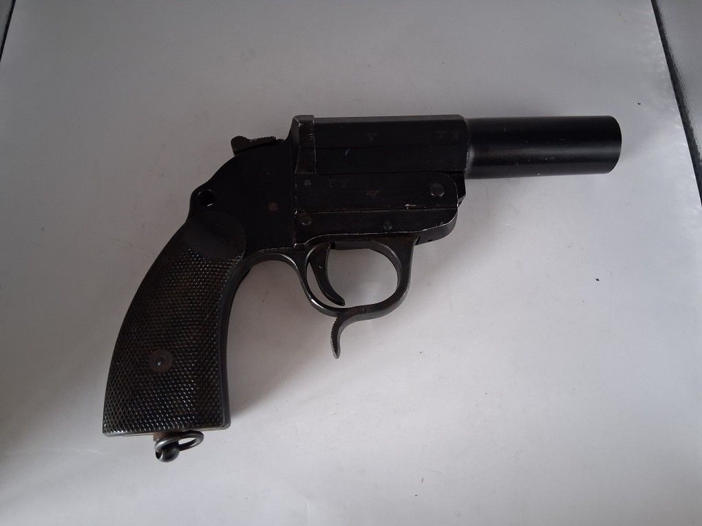 Antique 1942 German Flare Launcher