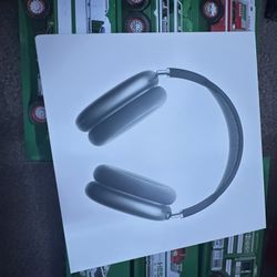 airpod maxes
