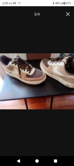 Adult nike