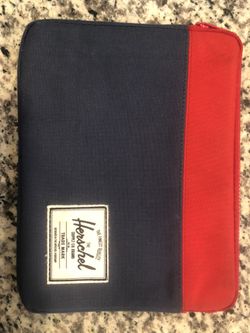 Herschel iPad Case Blue & Red 9/10”