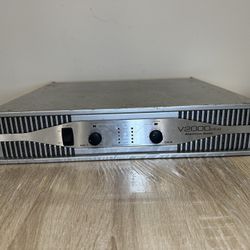 American Audio V2000 Plus Professional Power Amplifier
