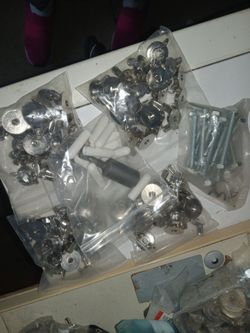 Wingnuts For shutters Tracks