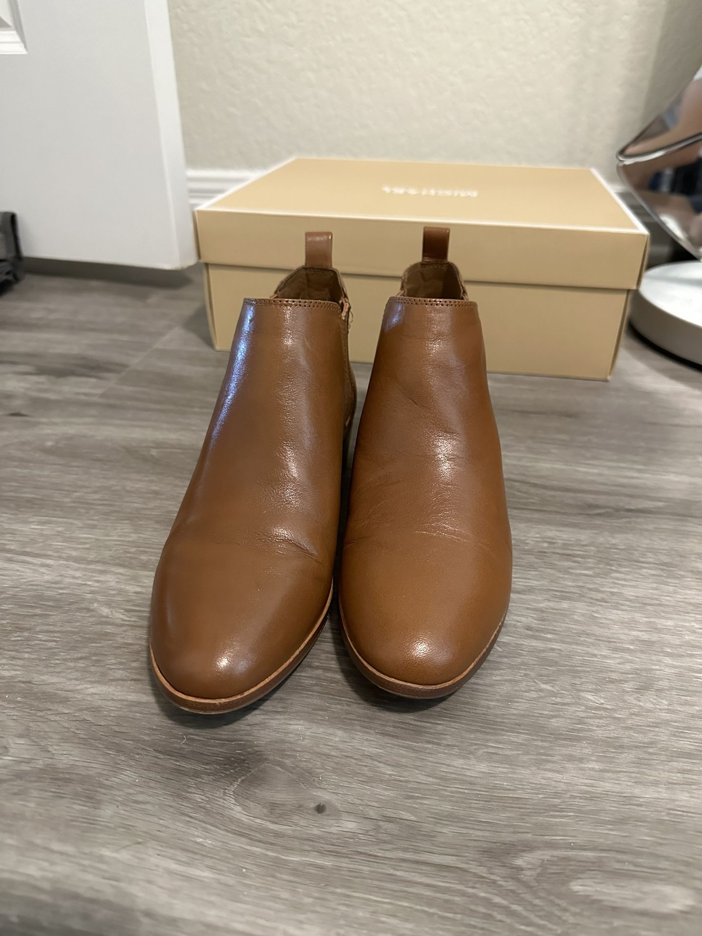 MK Womens Boots $10