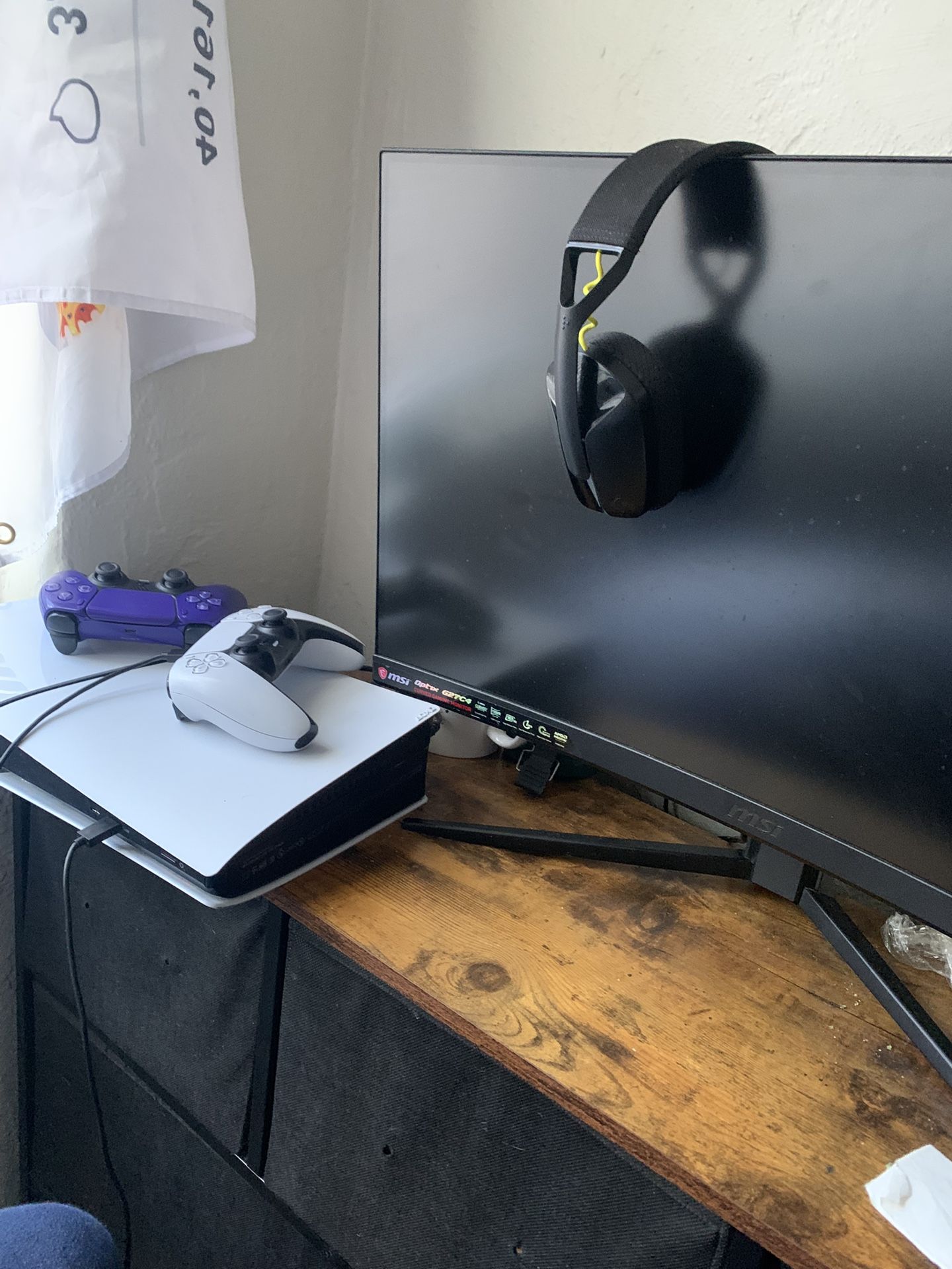 PS5 with Wireless Gaming headset and curved monitor