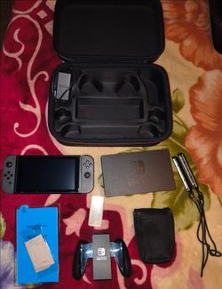 Nintendo Switch Gray Bundle