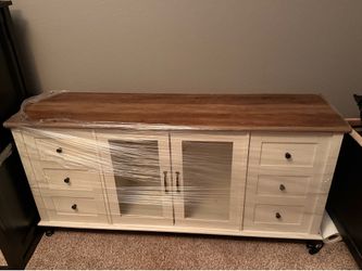 Tv stand