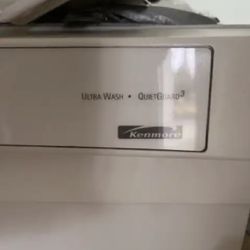 Kenmore Dishwasher 