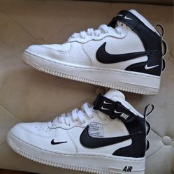 Nike AIR Force 1s LV8 '07 (SZ 7 Mens)