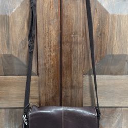 Keneth Cole Crossbody 