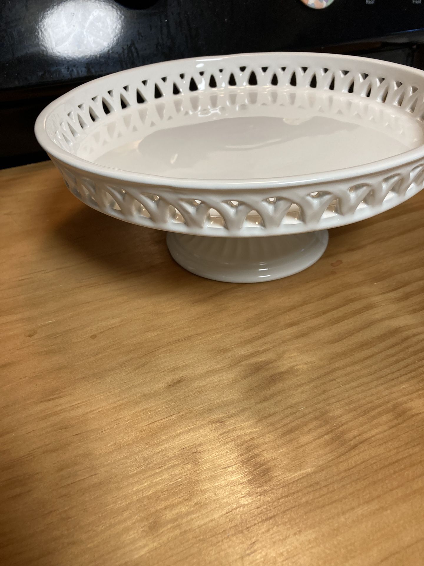 White Cake Plate Stand