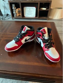 Brand New Football Cleats (9.5)