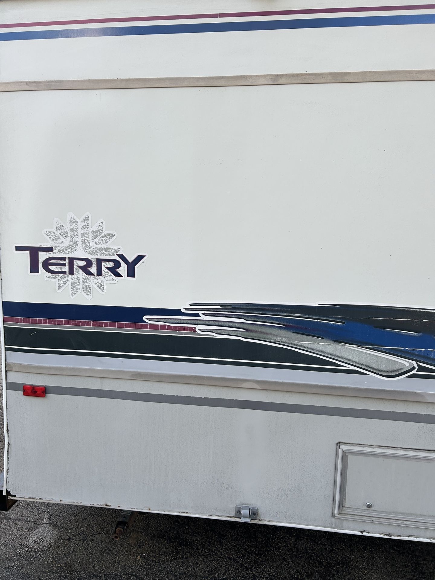 Wow 2004 Terry Bumper Pull Camper for Sale in Forest Park, IL OfferUp