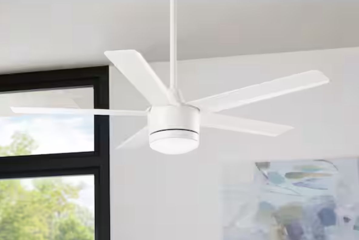 52 in. Intergrated LED Ceiling Fan With Light And Remote Control Matte White