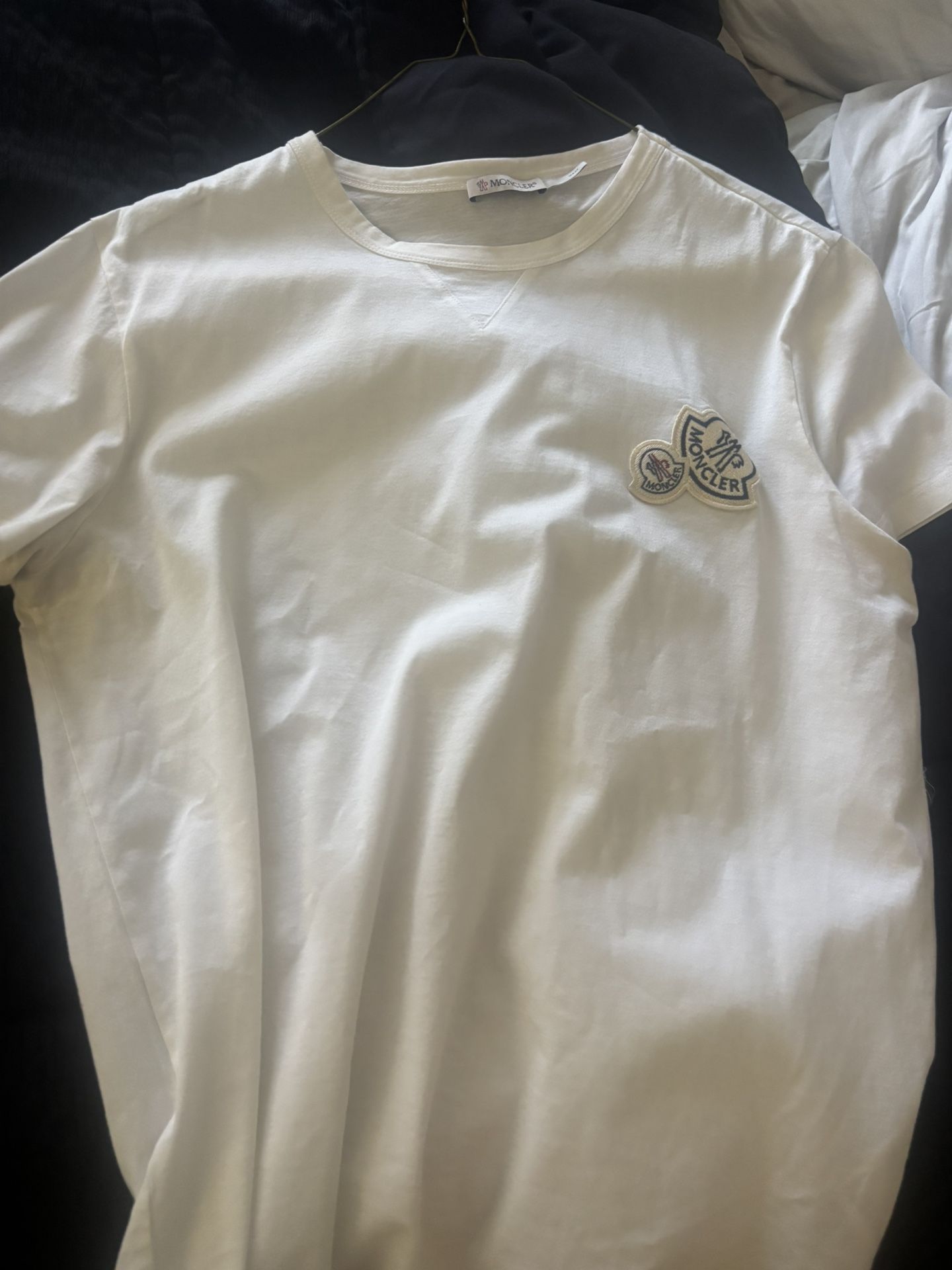 Moncler T-shirt