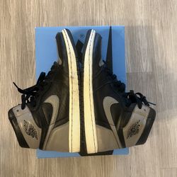 Retro 1 OG shadows