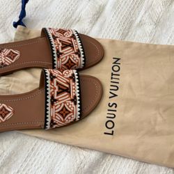 Authentic  Louis Vuitton Crafty Lock Flat Mule  Size 36