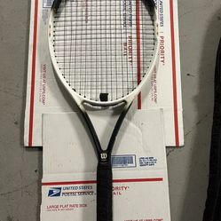 Wilson Hammer 6.2 Tennis Racquet 4 1/2 (HS4) Grip with Case 110 Sq In