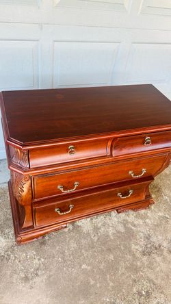 Vintage Cherry Wood Chest of Drawers