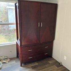 Armoire Dresser